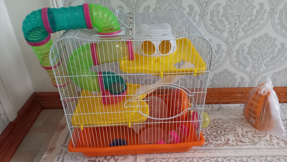 Продам клетка для хомяков