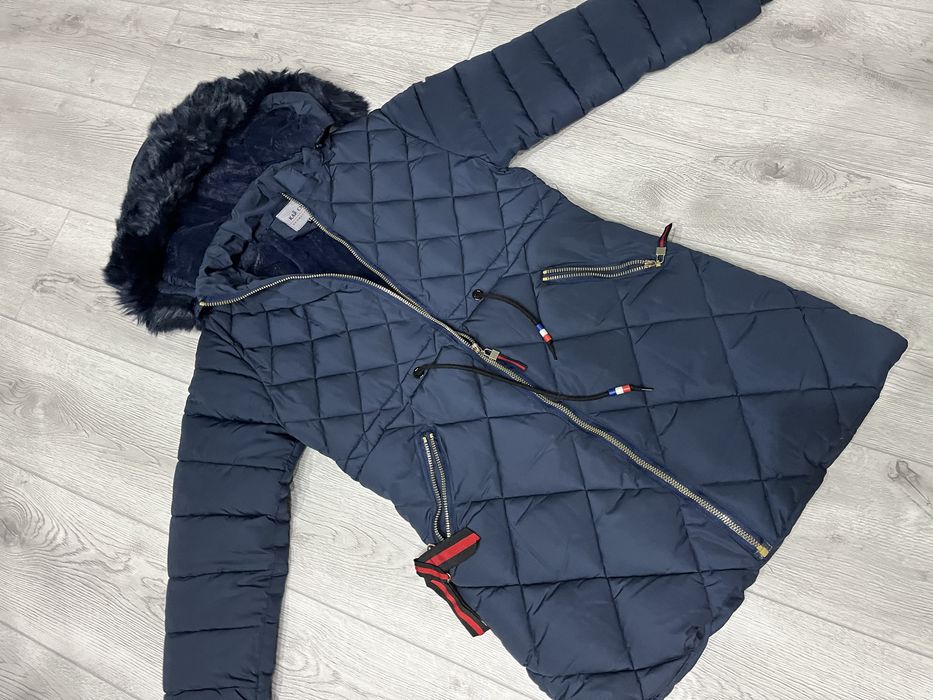 Дамски  якенца.