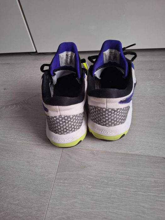 Adidași Nike model semigheata