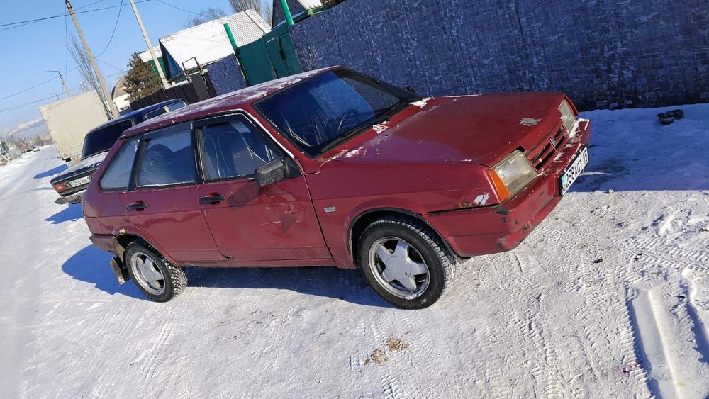 Продам ваз 2109 ,на полном ходу