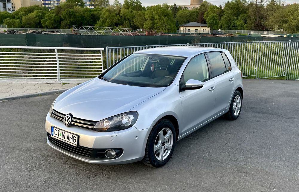 VW Golf 6 //2.0 Diesel// Parcheaza singura // 2012//Editie Team