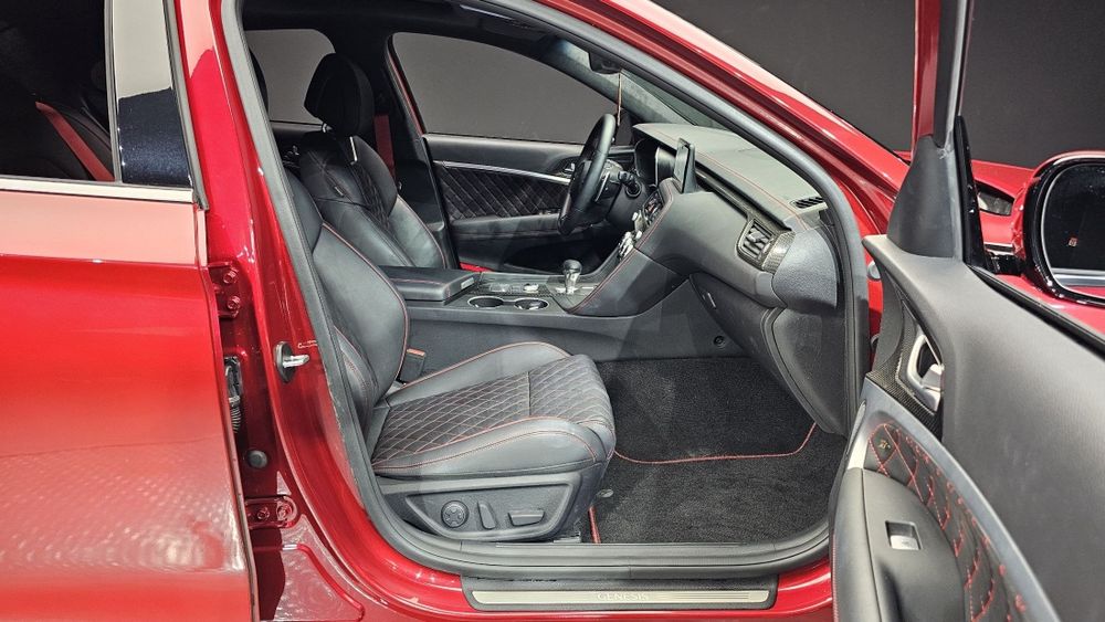 Genesis G70 Gasoline 3.3T 4WD