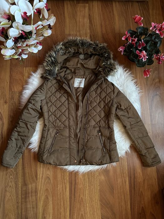 Geaca Bershka cu gluga , M