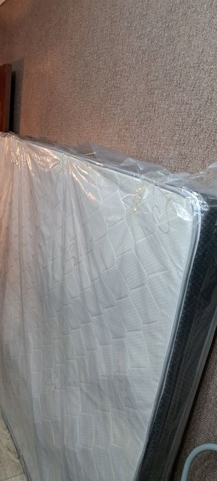 Отдам матрас даром