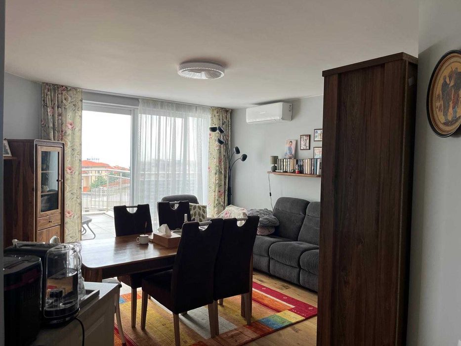 Продава се Тристаен апартамент в Бяла - 97 кв.м за 676 €/кв.м - Снимка #2