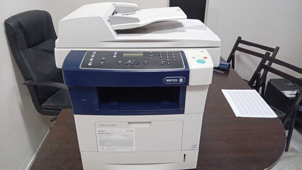 Отличен! Лазерен принтер, скенер и копир 3 в 1 Xerox 3550