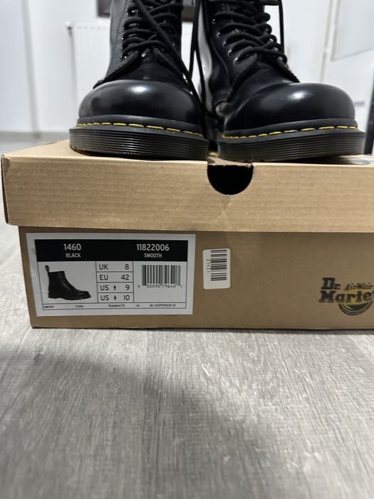 Dr Martens marimea 42