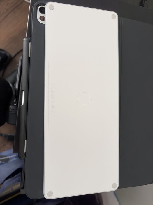 Apple magic keyboard