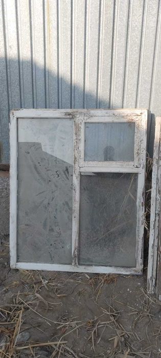 Ағаш терезелер сатылады