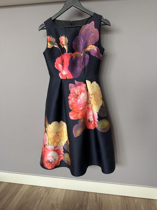 Rochie de ocazie midi