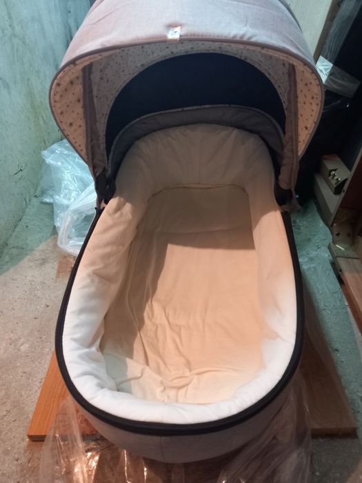 Бебешка количка 3 в 1 Lorelli Crysta