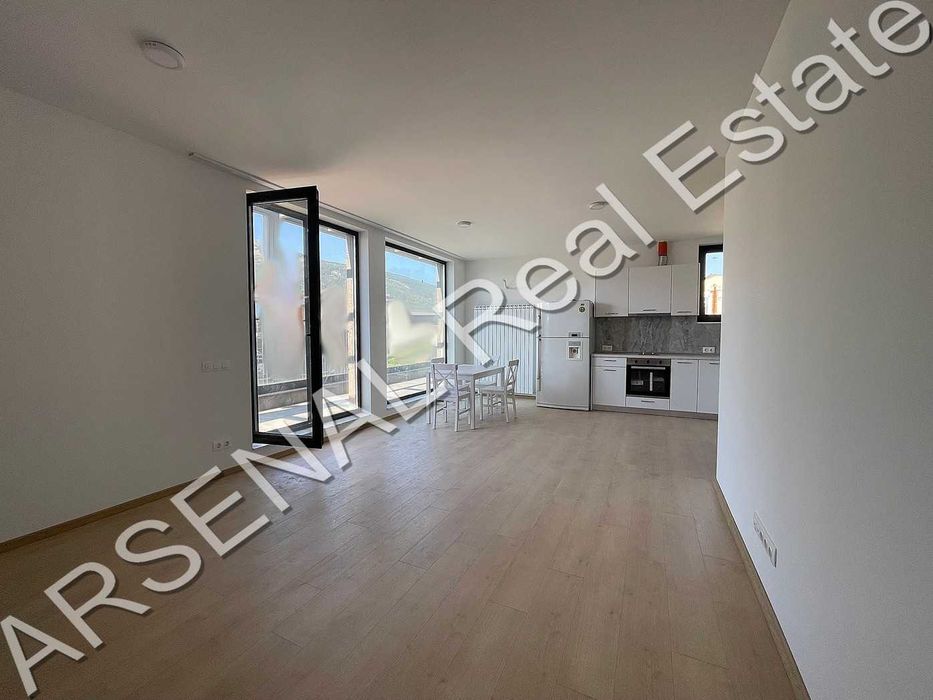 Дава се под наем Двустаен апартамент в София, Витоша - 88 кв.м за 650 € - Снимка #3