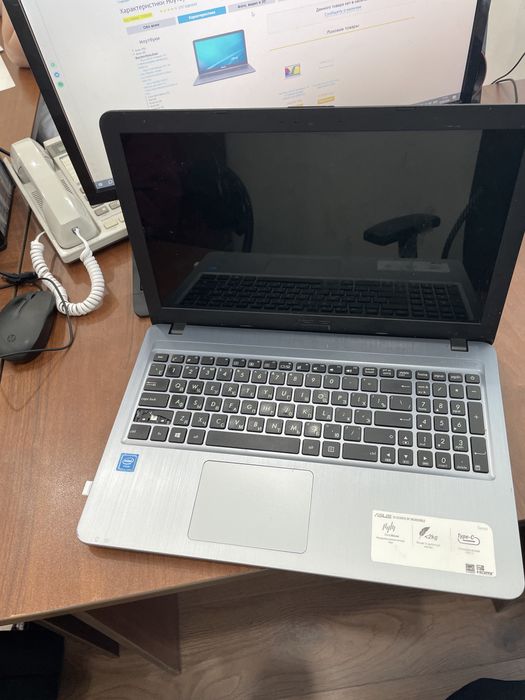 Продам ноутбук Asus X540SA
