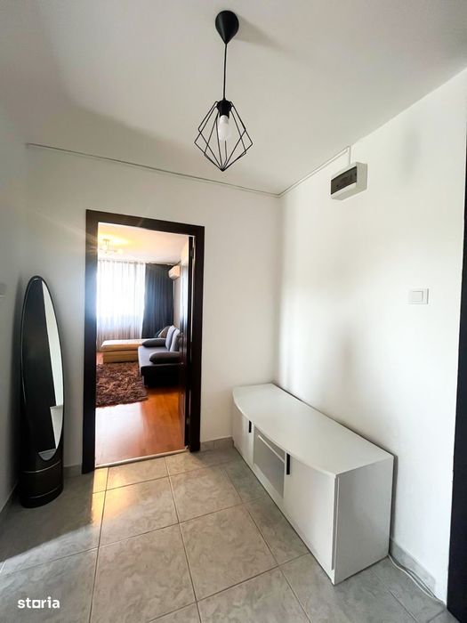 Apartament 3 camere Teiul Doamnei | 2 băi | Renovat | Mobilat | Boiler