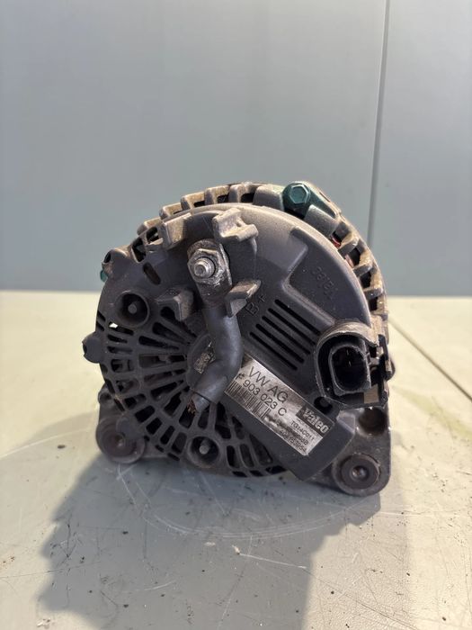 Alternator 06F903023C Volkswagen VW Touran 2005