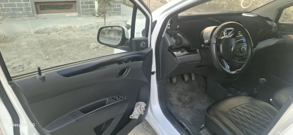 Spark 2013 yil 1.25 mator .kandisaner 3 pazitsiya.