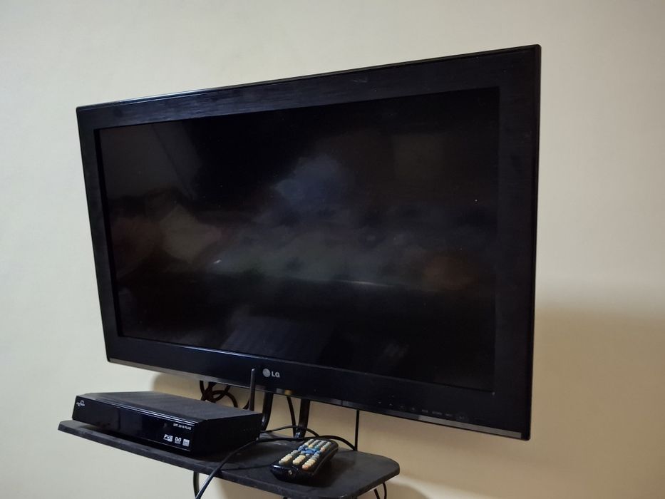 Телевизор lg 32 c пораболкой