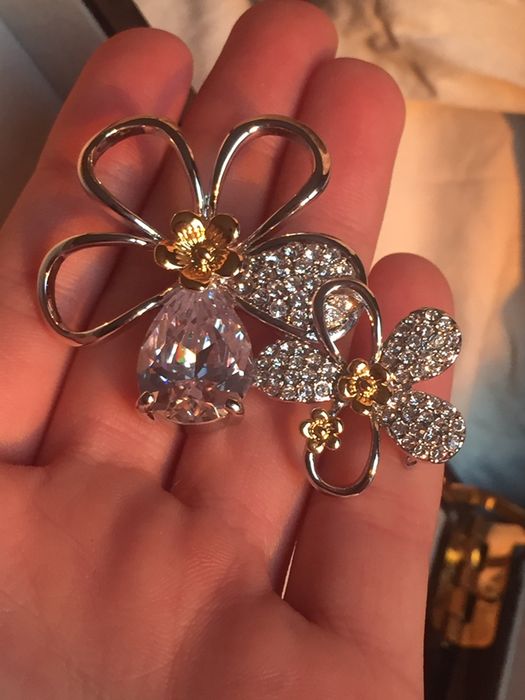 Шикарные броши с хрусталем сваровски