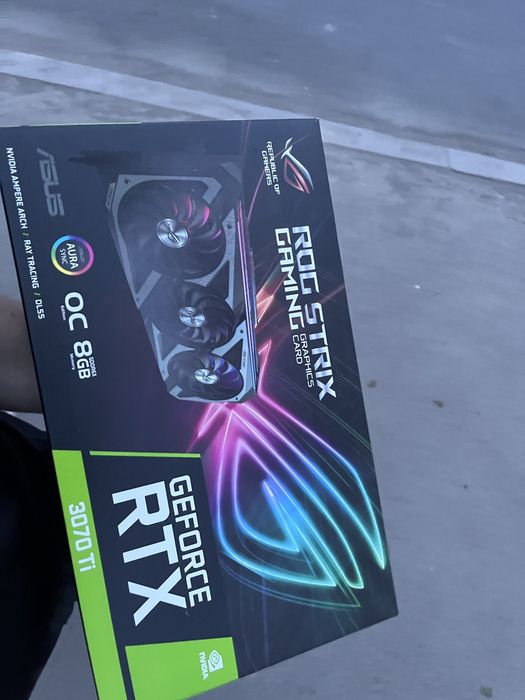 Продам RTX 3070TI ASUS rog strix oc