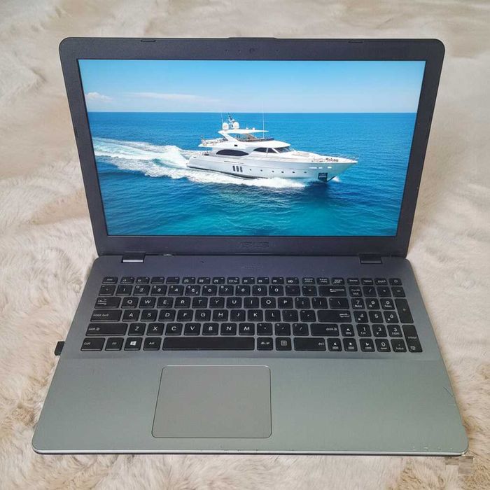 Laptop ASUS  VivoBook