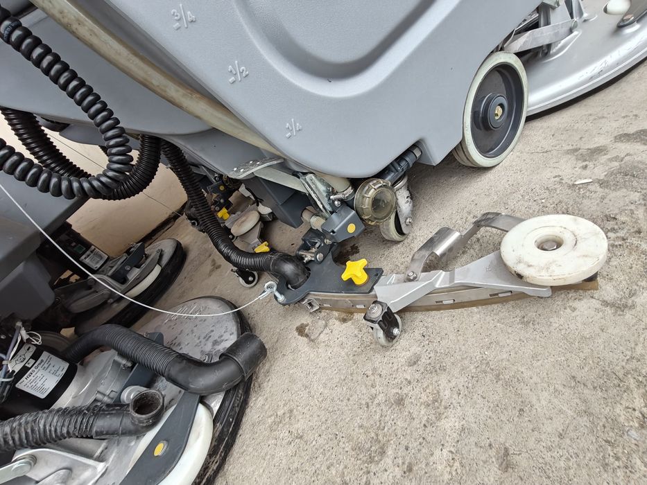 Masina spalat pardoseli Hako B45, B30