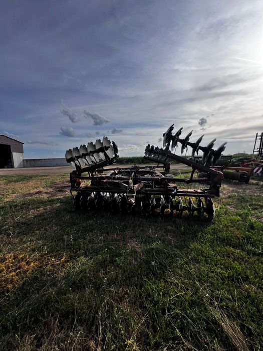 Vând disc CASE IH lățime de lucru 7m