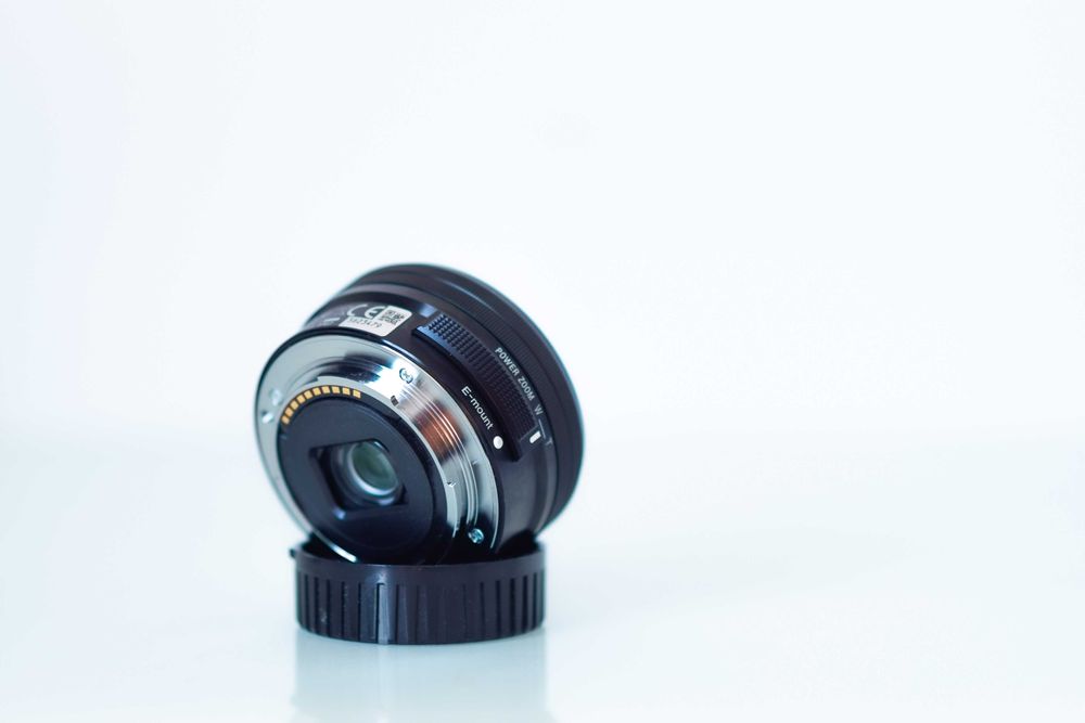 Obiectiv SONY PZ 16-50mm f3.5-5.6 OSS cu stabilizare