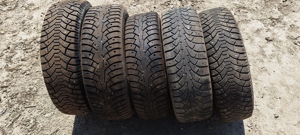 Зимные шины 185/65/R15