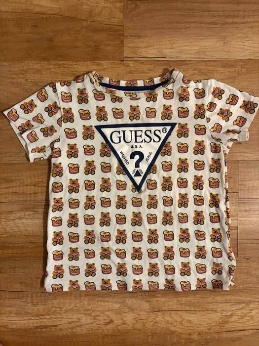 Детски дрехи на Guess