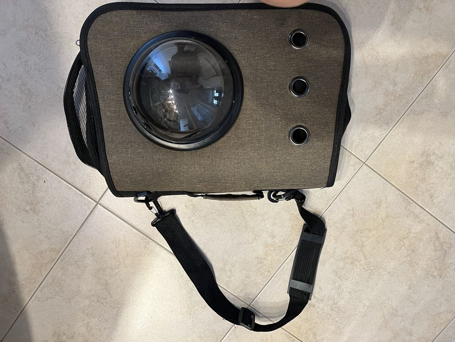 Нова чанта за пренасяне на домашен любимец