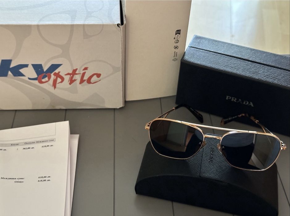 Дамски очила Prada