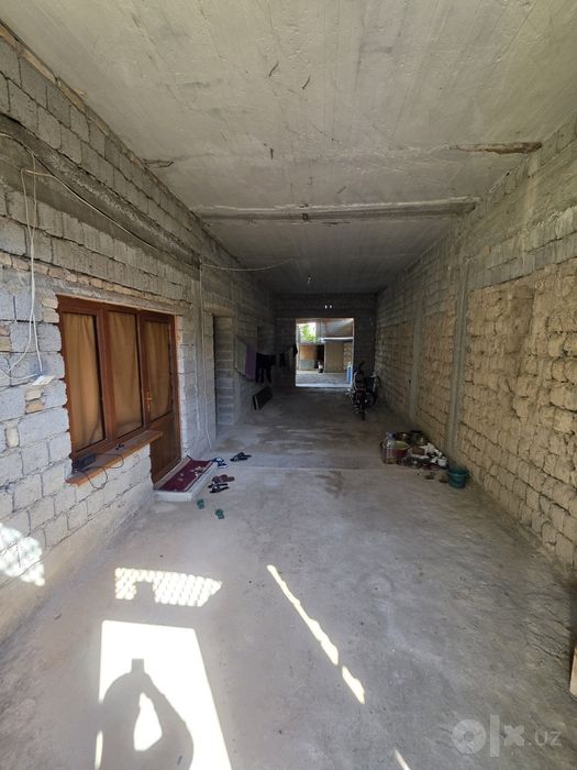 Samarqand shahar 3 qavatli uy
