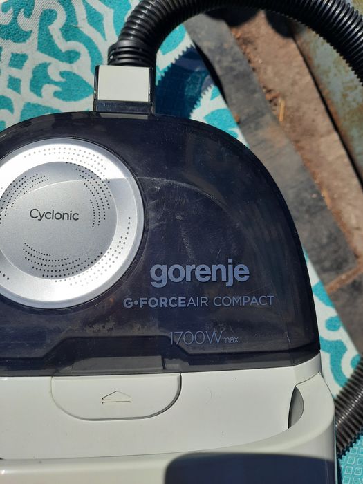 Продам пылесос Gorenje.