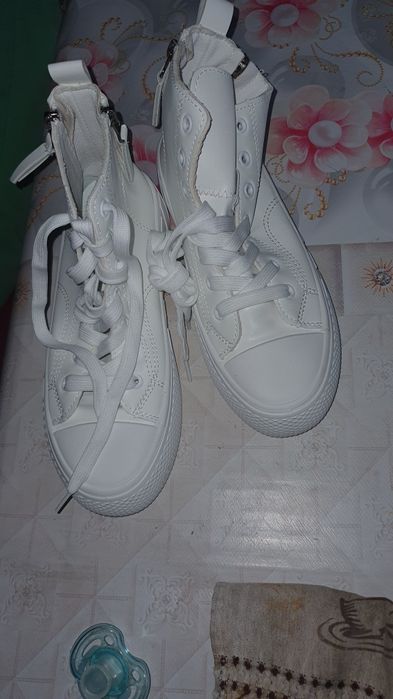 Женские Красовка   сотилади