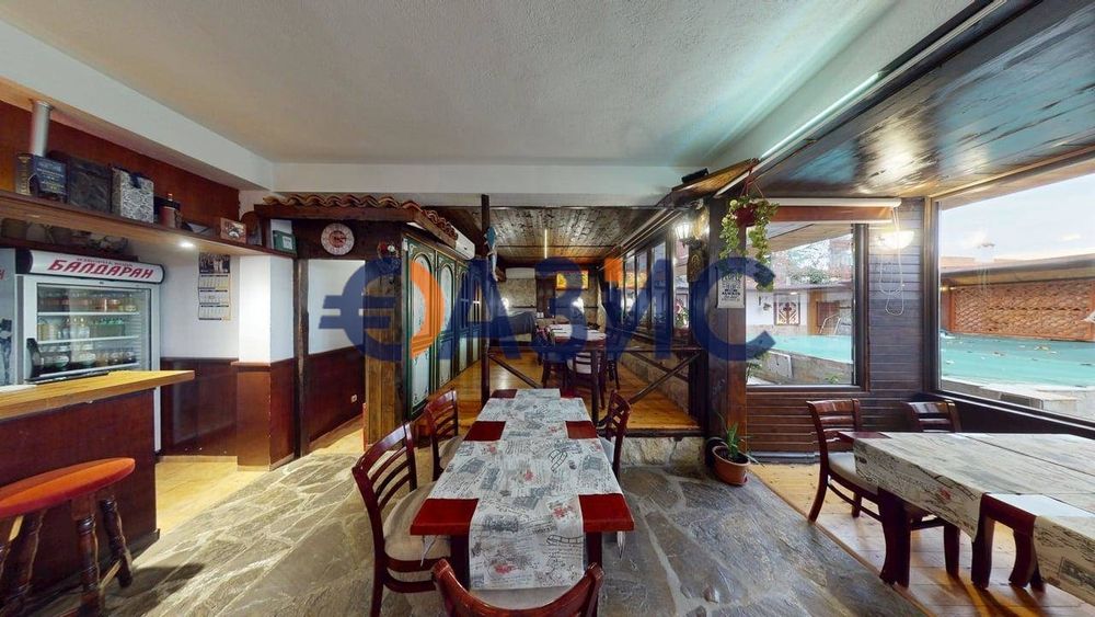 Продава се Хотел в с. Кошарица, Област Бургас - 744 кв.м за 514 €/кв.м - Снимка #13