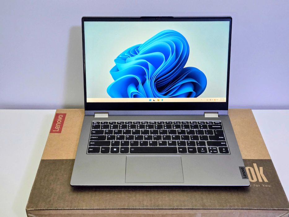 Laptop Tableta 2 in 1 Lenovo ThinkBook 14s 40GB RAM ThinkPad ca nou