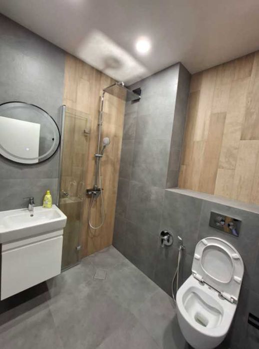 Дава се под наем Двустаен апартамент в София, Младост 4 - 80 кв.м за 697.17 € - Снимка #3