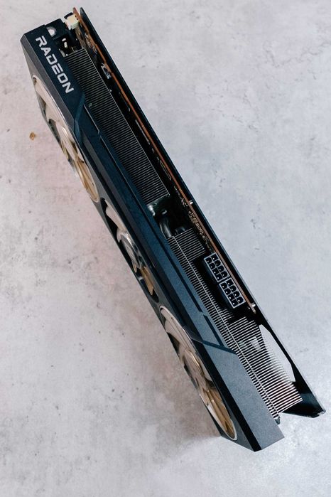 PowerColor Hellhound RX 6700 XT 12GB Radeon RX6700XT видеокарта