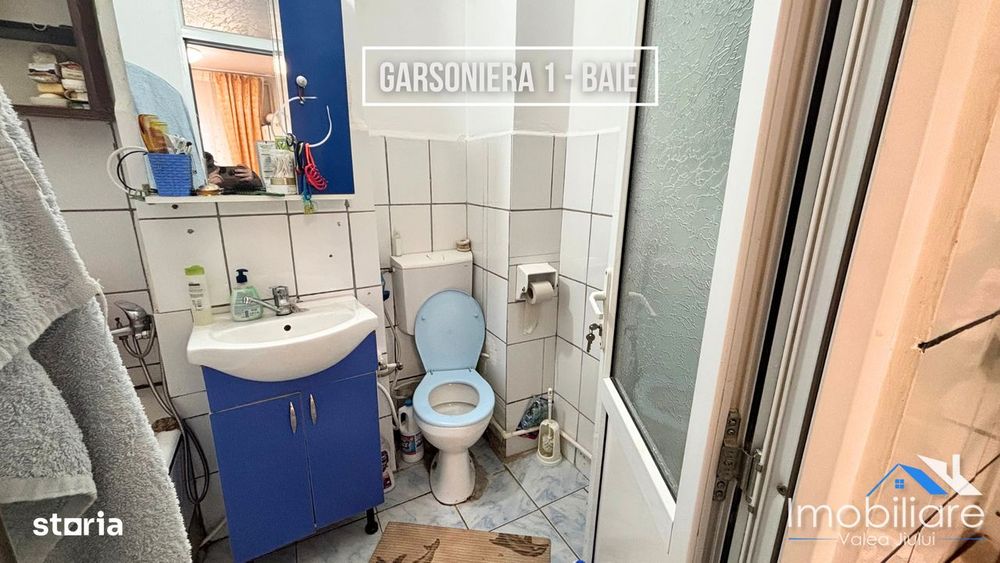 2 Garsoniere de vanzare, Petrosani, Str. Aviatorilor, langa posta