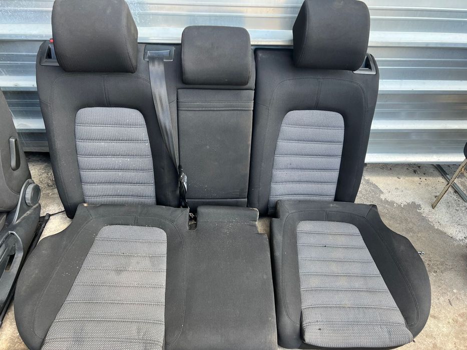 Салон за VW PASSAT B7 Плат черен+сив ном 341