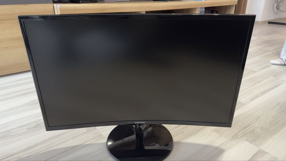Monitor Samsung 27” Curved x2