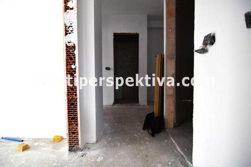 Продава се Тристаен апартамент в Пловдив, Кършияка - 106 кв.м за 962 €/кв.м - Снимка #6