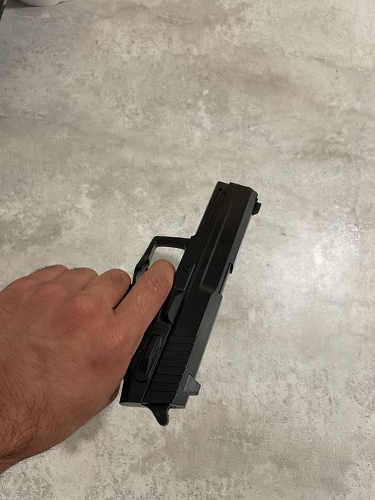 Пистолет железный