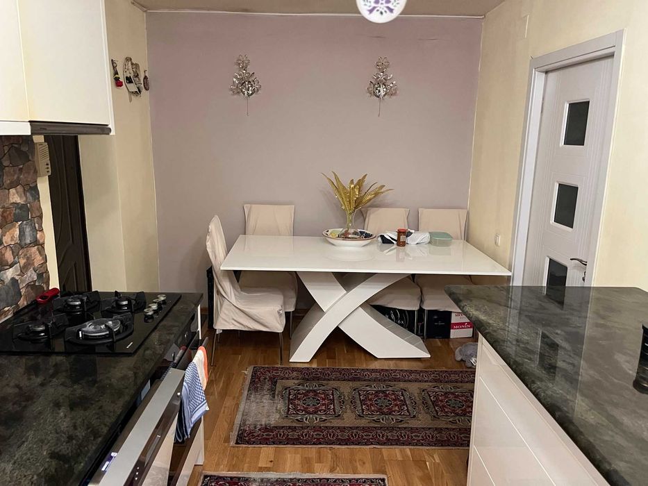 Apartament 2 camere semidecomandat, Deva, zona centrala
