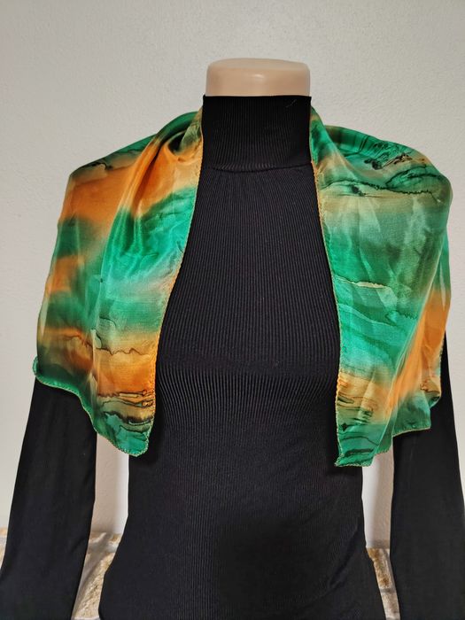 Esarfa mătase, pictată manual