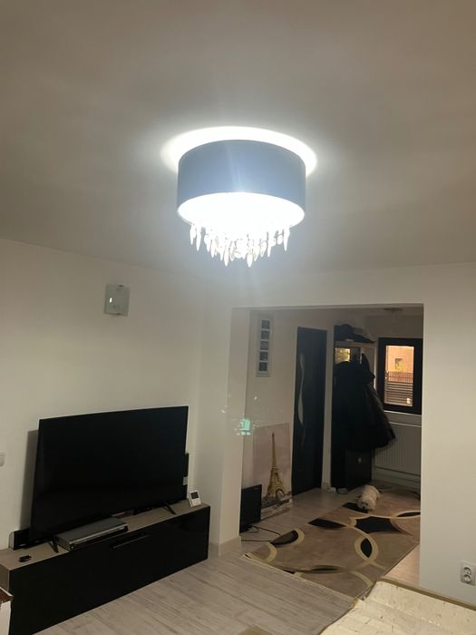 Aplica cu material si turturi plastic cu efect sticla