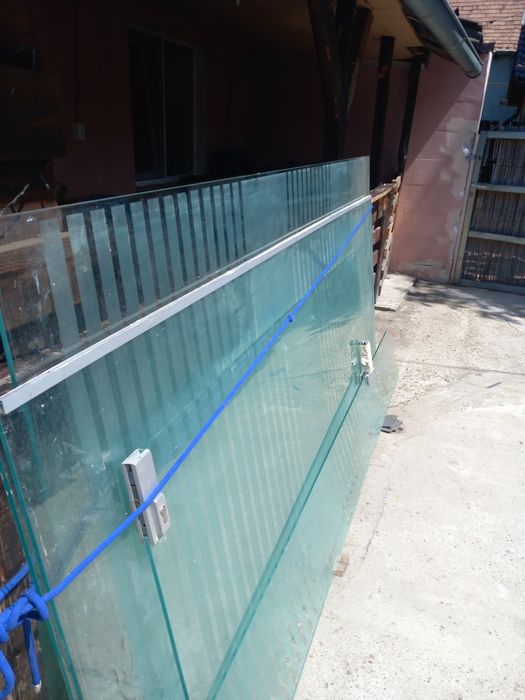 Vind Geamuri termopan securizat 1cm grosime lungime 3mt Lățime 1 50 plus ușă sticlă