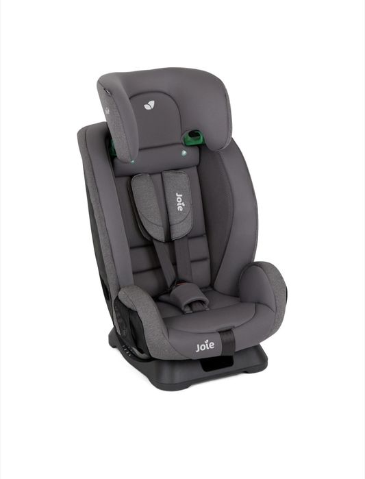 Vand scaunel  auto foarte putin folosit