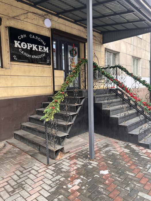 Сдаю салон красоты в аренду