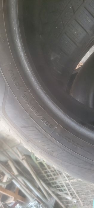 Гуми 235.55.19 зимни